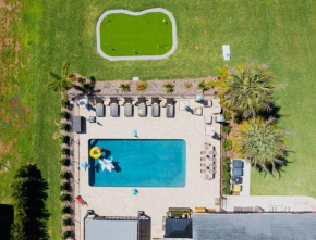 Walk to LEGOLAND Heated Pool Putting Green Beach Sunsets Boat Dock